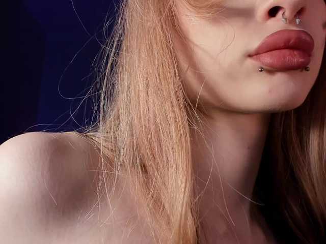 mnepohuyy's BongaCams show and profile