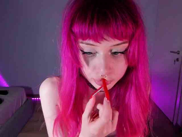 mnepohuyy Sex Cam Show