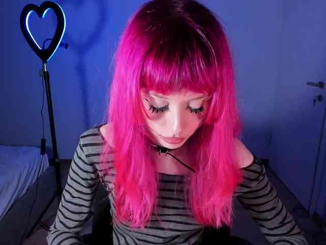 mnepohuyy webcam