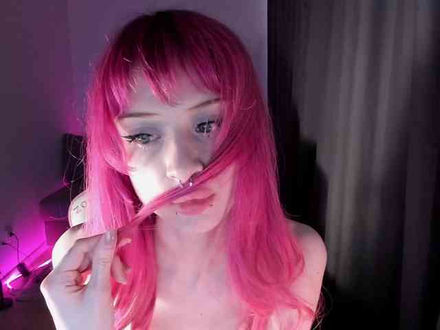 mnepohuyy webcam