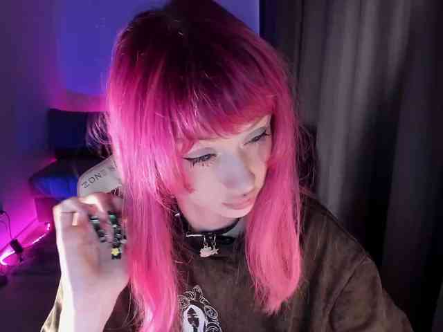 mnepohuyy webcam