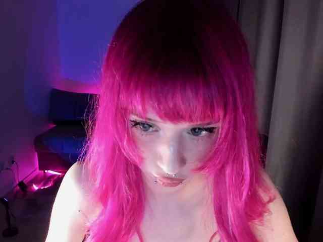 mnepohuyy webcam