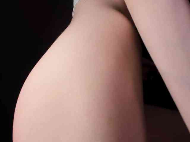 mnepohuyy webcam