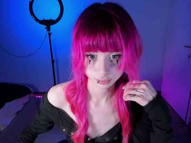 mnepohuyy webcam