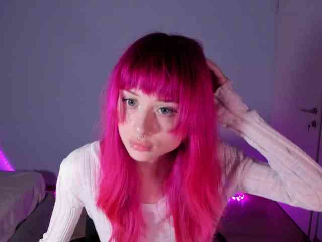 mnepohuyy Sex Cam Show