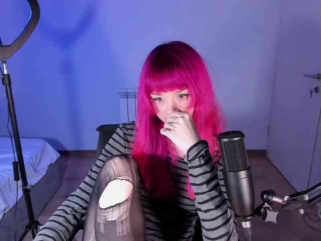 mnepohuyy Sex Cam Show