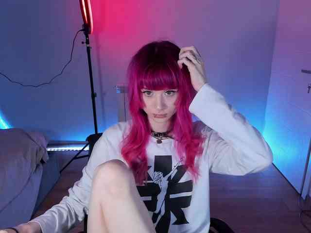 mnepohuyy webcam
