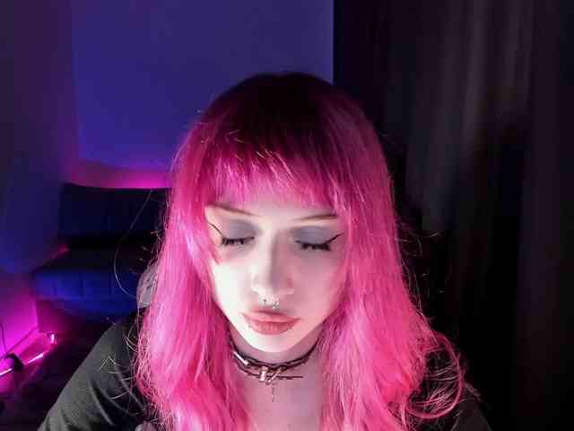 mnepohuyy webcam