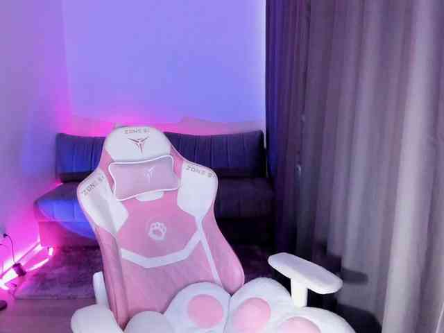 mnepohuyy webcam