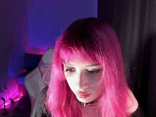 mnepohuyy webcam