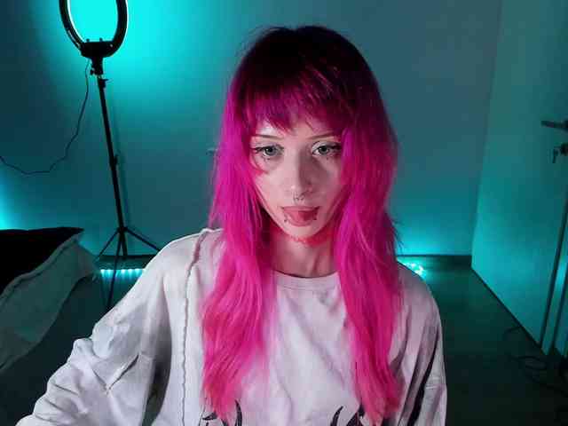 mnepohuyy webcam