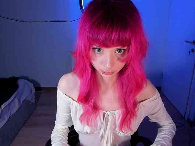mnepohuyy webcam