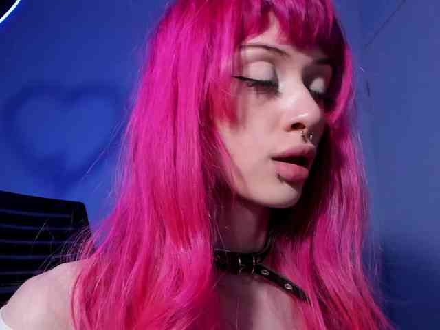 mnepohuyy webcam