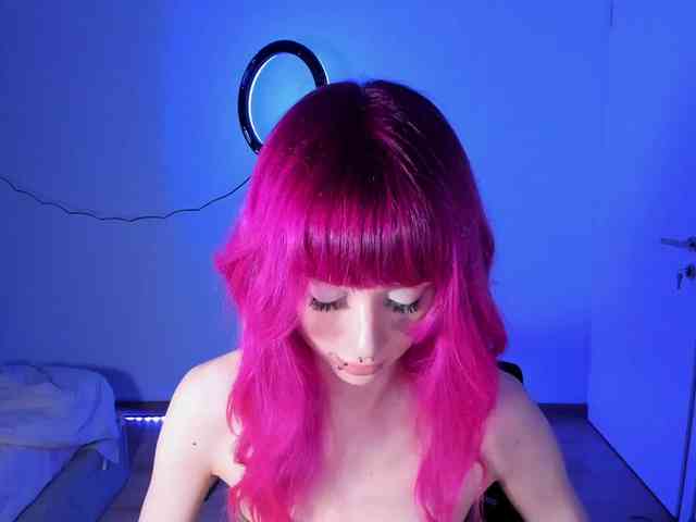 mnepohuyy webcam