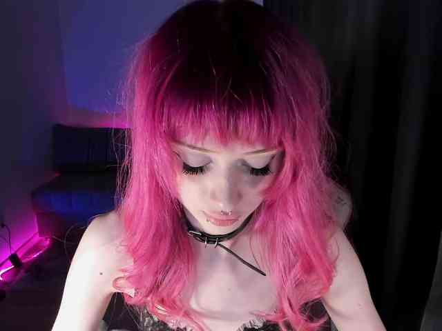mnepohuyy webcam