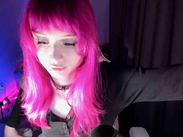 mnepohuyy webcam