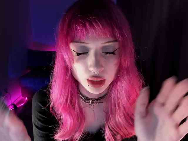 mnepohuyy webcam