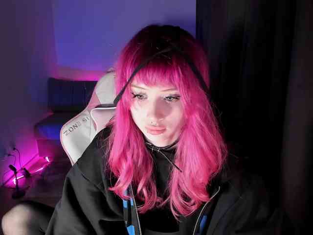 mnepohuyy webcam
