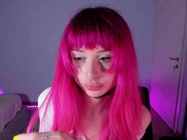 mnepohuyy webcam