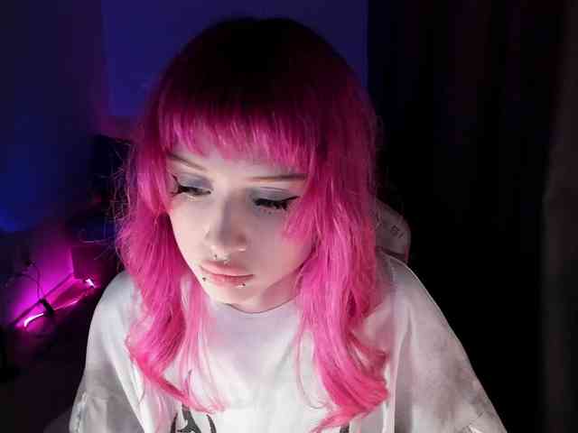 mnepohuyy webcam