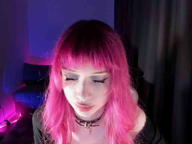 mnepohuyy webcam