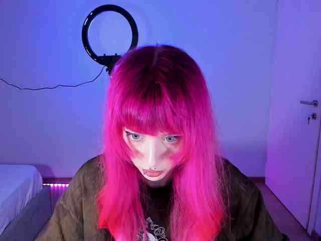 mnepohuyy webcam