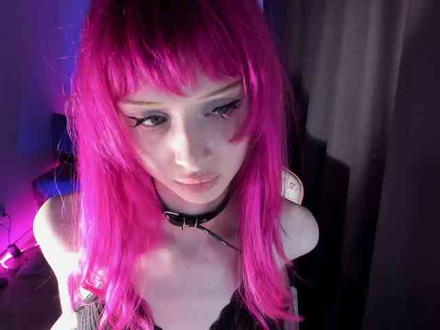 mnepohuyy webcam