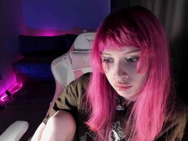mnepohuyy webcam