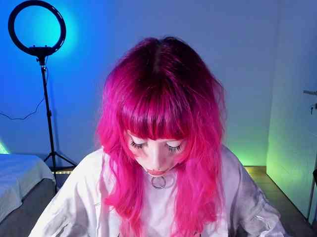 mnepohuyy webcam