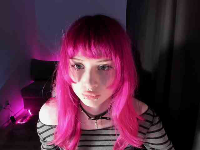 mnepohuyy webcam