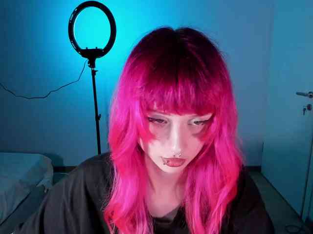 Model: mnepohuyy