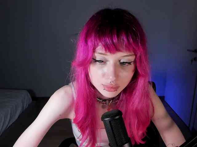 mnepohuyy webcam