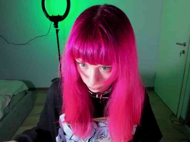 mnepohuyy webcam