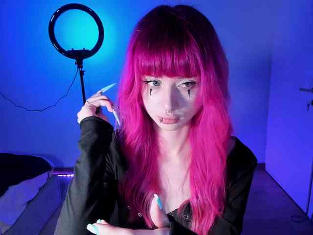 mnepohuyy webcam