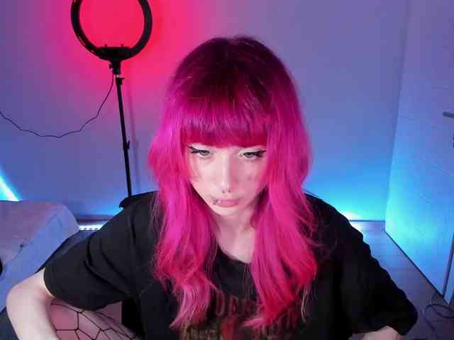 mnepohuyy webcam