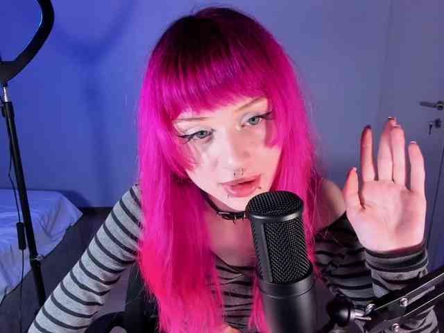 mnepohuyy Sex Cam Show