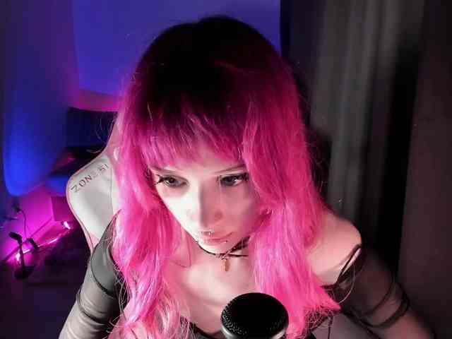 mnepohuyy webcam