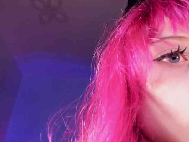 mnepohuyy webcam