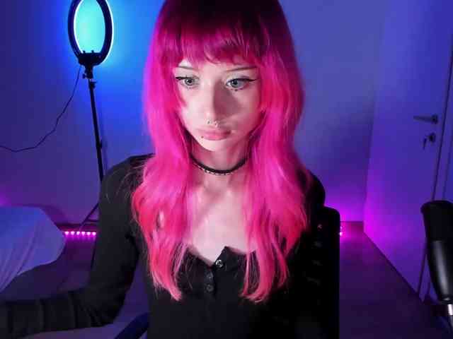 mnepohuyy webcam