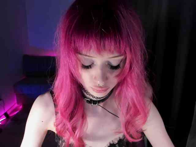 mnepohuyy webcam