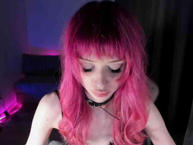 mnepohuyy webcam