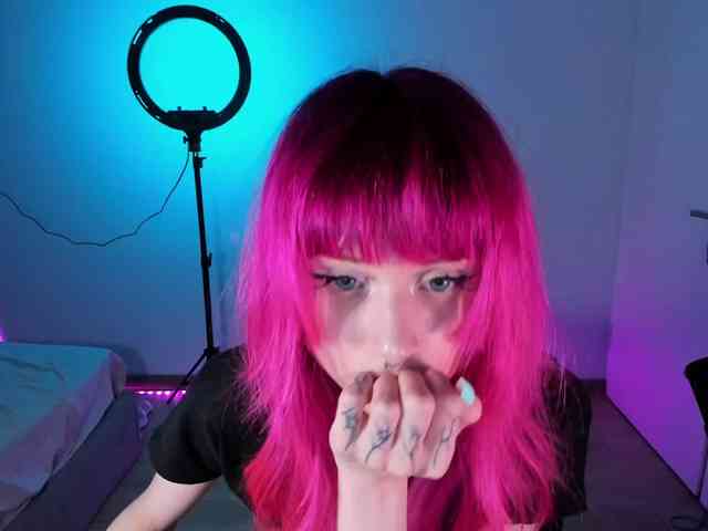 mnepohuyy webcam