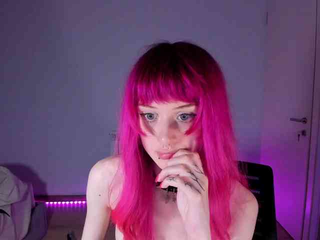 mnepohuyy Sex Cam Show