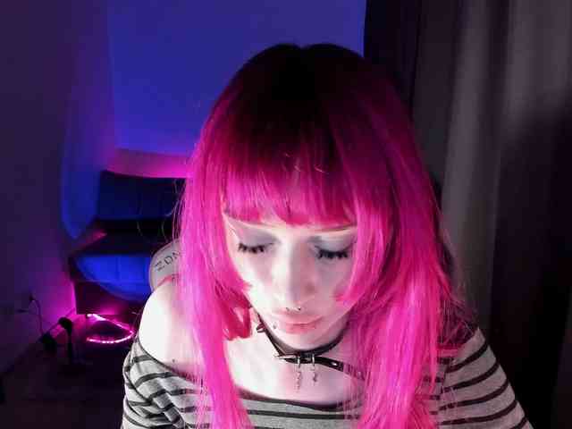 mnepohuyy webcam
