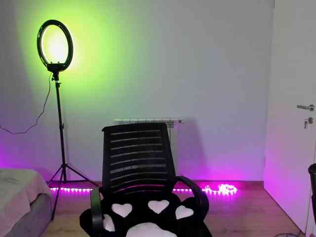 mnepohuyy webcam
