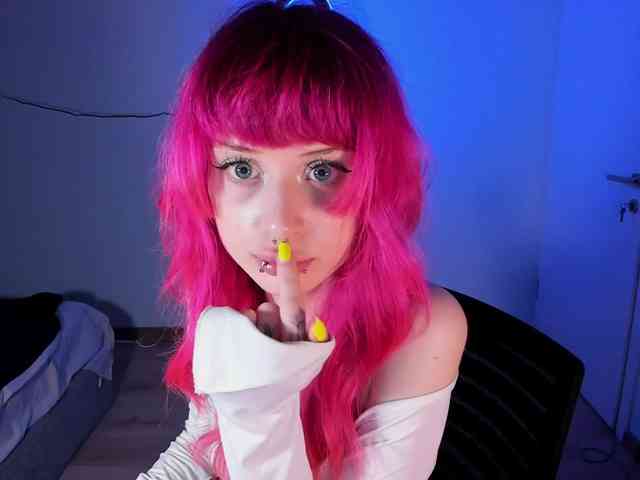 mnepohuyy webcam