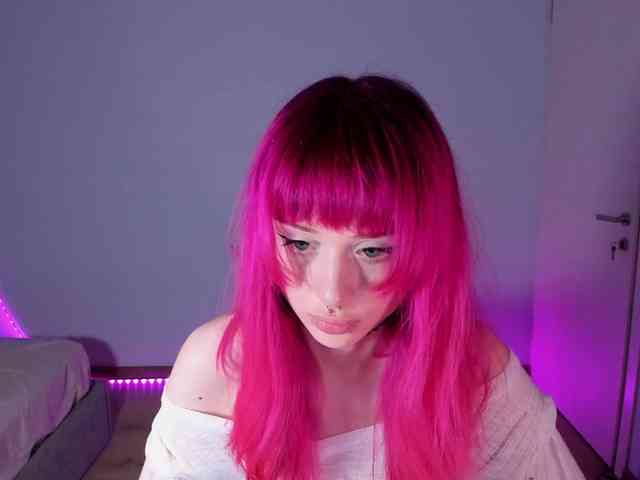 mnepohuyy Sex Cam Show