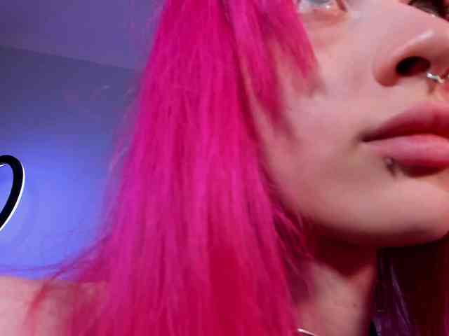 mnepohuyy webcam