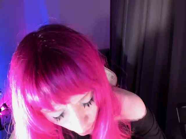 mnepohuyy webcam