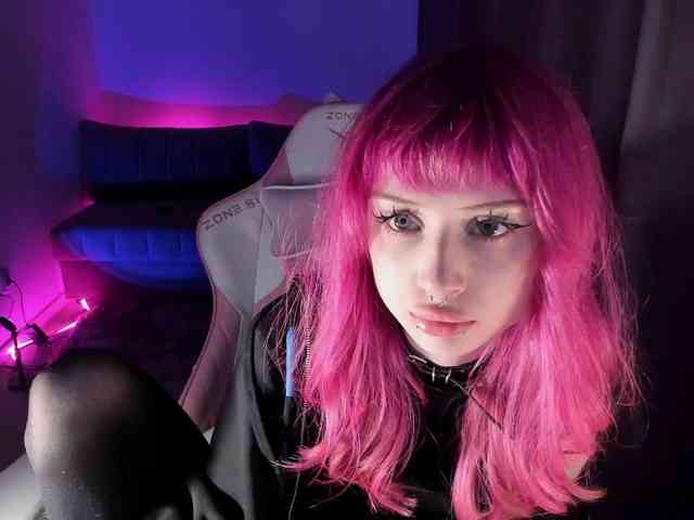 mnepohuyy webcam